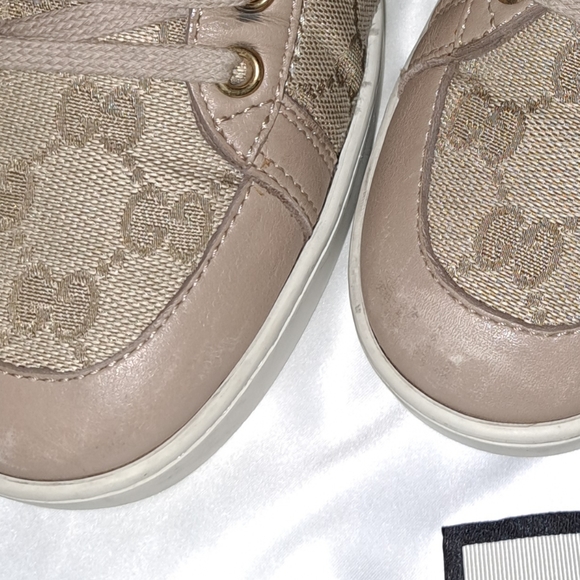 Authentic Gucci Sneakers - Picture 7 of 8